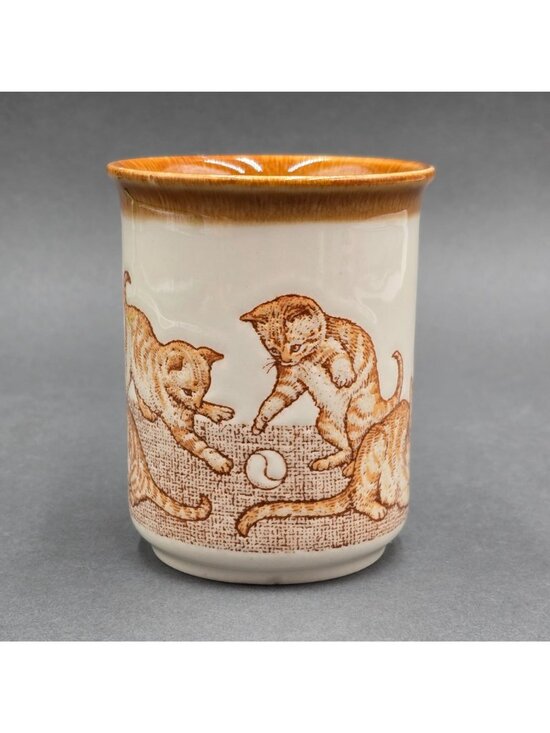 Vintage Biltons England Coffee Mug Orange Tabby Kittens Playing Textured Ceramic - Picture 2 of 8